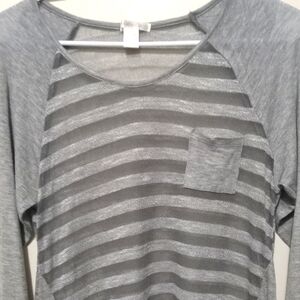 Bozzolo long sleeve shirt size Large see through color grey